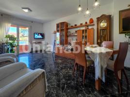 Flat, 61 m², near bus and train