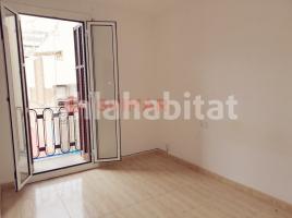Pis, 69 m², prop de bus i tren, Collblanc-La Torrassa