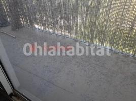 Flat, 91 m², near bus and train
