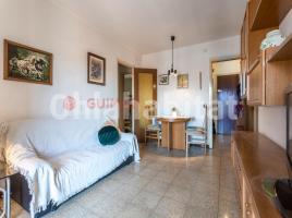 Pis, 62 m², prop de bus i tren