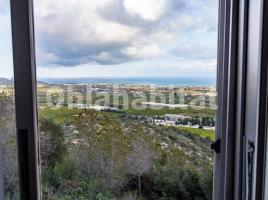  (unifamiliar aïllada), 465 m², près de bus et de train