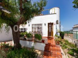 Casa (unifamiliar adossada), 139 m², prop de bus i tren
