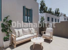 New home - Flat in, 172 m², near bus and train, new
