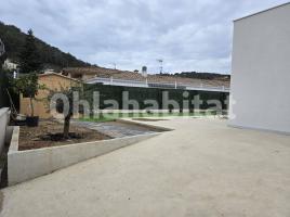 Louer  (unifamiliar aïllada), 120 m², près de bus et de train, nouveau, Nou Canyelles