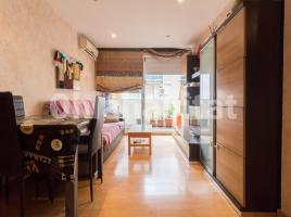 Pis, 63 m², prop de bus i tren