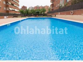 Piso, 90 m², cerca de bus y tren