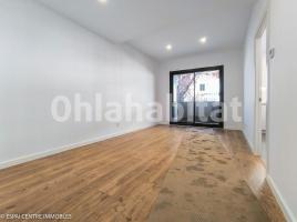 New home - Flat in, 101 m², near bus and train, new, Escoles