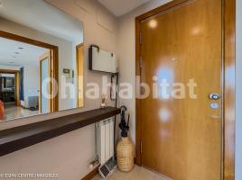 Duplex, 122 m², near bus and train, almost new