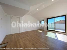 Àtic, 112.05 m², prop de bus i tren, nou