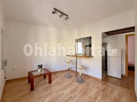 Flat, 53 m², near bus and train