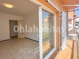 Apartamento, 120 m², cerca de bus y tren