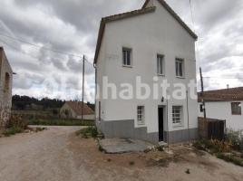 For rent Houses (detached house), 130 m², near bus and train