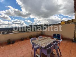 Piso, 67 m², cerca de bus y tren, seminuevo