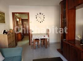 Piso, 70 m², cerca de bus y tren