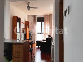Pis, 68 m², prop de bus i tren, seminou
