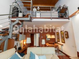 Casa (unifamiliar aislada), 533 m², cerca de bus y tren