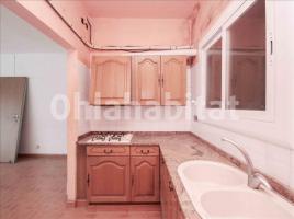 Piso, 117 m², cerca de bus y tren