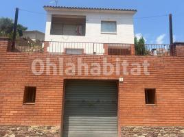 Casa (unifamiliar aïllada), 121 m², prop de bus i tren