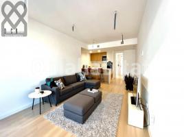 Obra nova - Pis a, 98 m², prop de bus i tren, nou