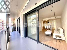 Obra nova - Pis a, 98 m², prop de bus i tren, nou