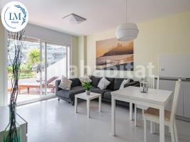 Loft, 50 m², près de bus et de train