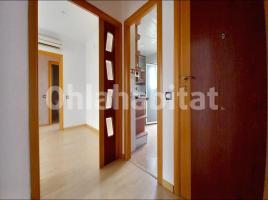 Pis, 75 m², prop de bus i tren