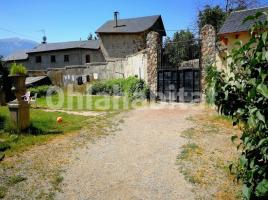 Houses (country house), 578 m², near bus and train