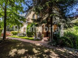 Casa (chalet / torre), 296 m²