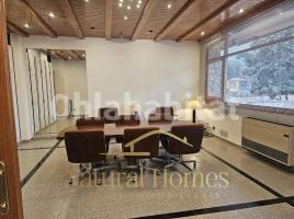 Alquiler local comercial, 180 m²