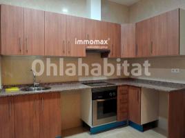 Pis, 82 m², presque neuf, Zona
