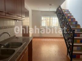 Dúplex, 92 m², seminuevo, Calle de Sant Oleguer