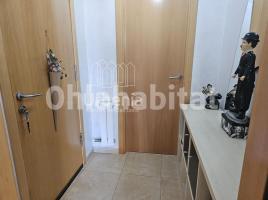 Piso, 112 m², seminuevo, Zona
