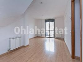 Dúplex, 89 m², prop de bus i tren, seminou, Calle de Tarragona, 52