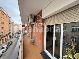 For rent flat, 127 m², Zona
