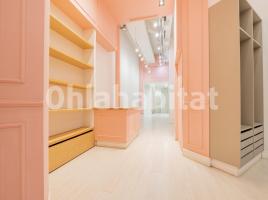 Alquiler local comercial, 87 m², cerca de bus y tren, Rambla de Catalunya, 88