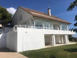  (xalet / torre), 790 m²