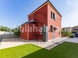 Casa (unifamiliar aislada), 128 m², Calle de la Ginesta