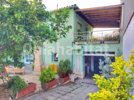 Casa (chalet / torre), 357 m², cerca de bus y tren