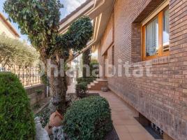 Houses (villa / tower), 511 m²