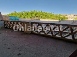 Propietat vertical, 510 m², prop de bus i tren, Calle del Nord