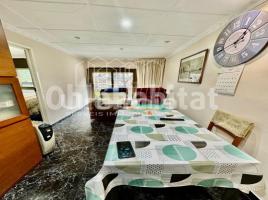Piso, 61 m², Zona
