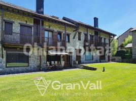  (unifamiliar adossada), 131 m², presque neuf