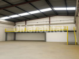 Industrial, 832 m²