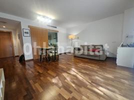 For rent flat, 77 m², almost new, Zona
