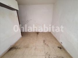Piso, 32 m², Calle del Montsant