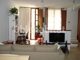 For rent study, 45 m², near bus and train