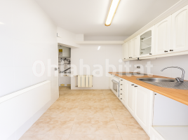 Pis, 83 m², prop de bus i tren