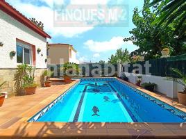 Casa (chalet / torre), 322 m², Calle del Mas de l'Esquerrer