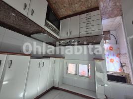 Piso, 74 m², cerca de bus y tren