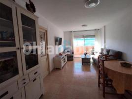 Pis, 95 m², prop de bus i tren, Calle de l'Escultor Martorell
